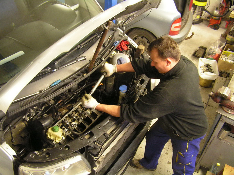 BOZP, PO a OŽP v autoservisu Autoservis